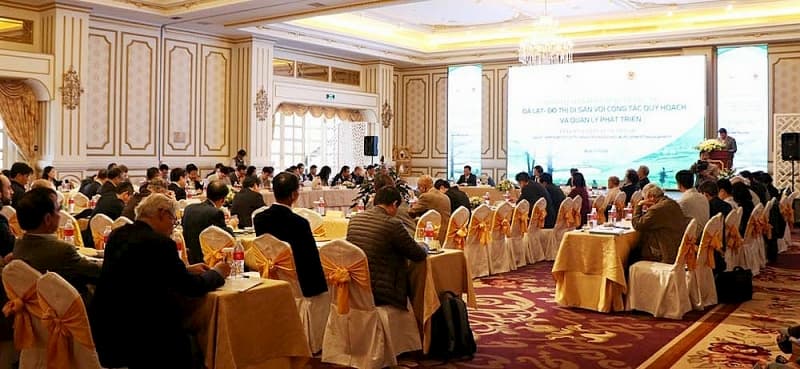 Hội thảo khoa học phát triển đô thị Việt Nam