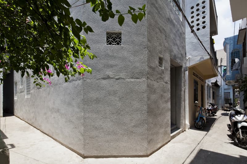 nên mua nhà hẻm hay căn hộ tại trung tâm