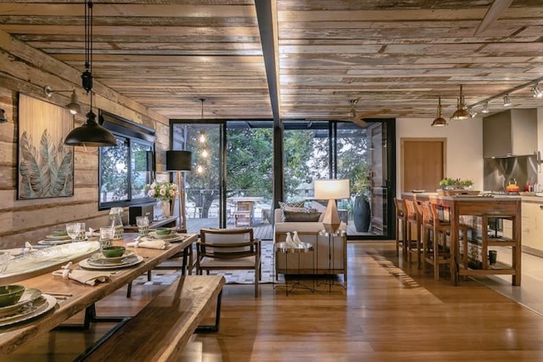 ngôi nhà từ vật liệu tái chế