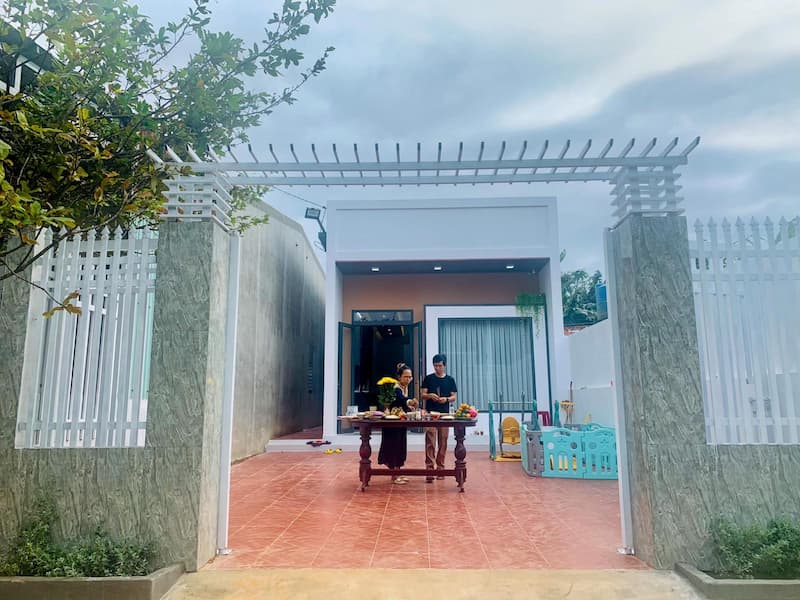 Nhà cấp 4 đẹp xuất sắc dù không thuê thiết kế của vợ chồng 9X gây bão trên hội "Nghiện nhà"