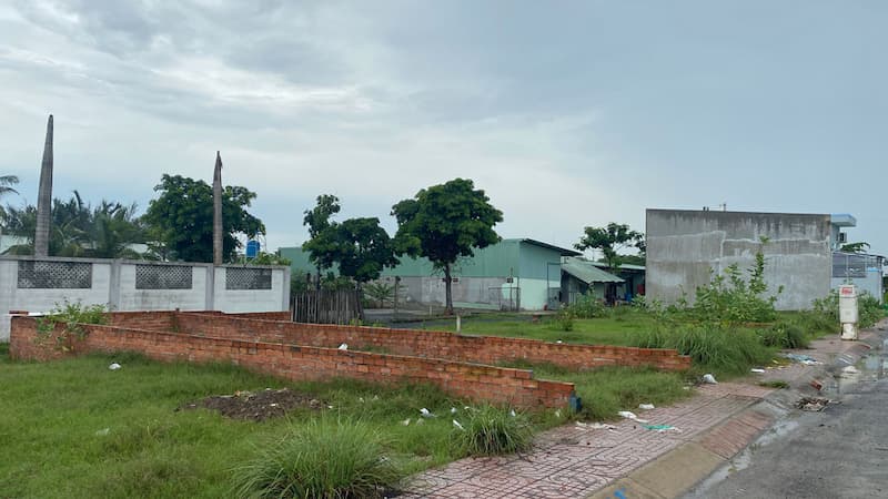 Nhà đầu tư vẫn thận trọng với thị trường đất nền