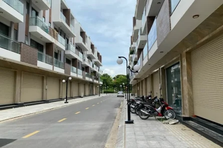 Bán căn hộ shophouse hacom mall ninh thuận