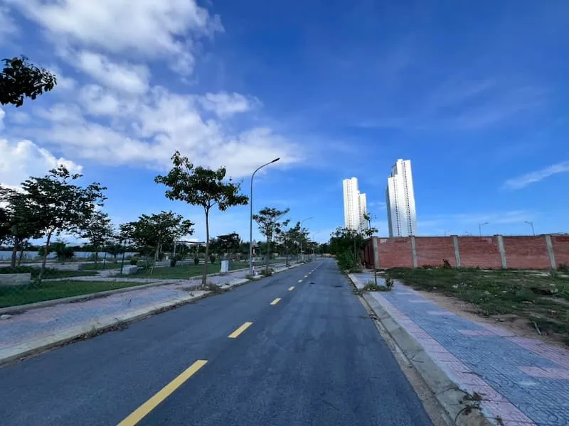 Đất nền KĐT biển Bình Sơn Ninh Chữ 81m2 giá chỉ 2,4 tỷ